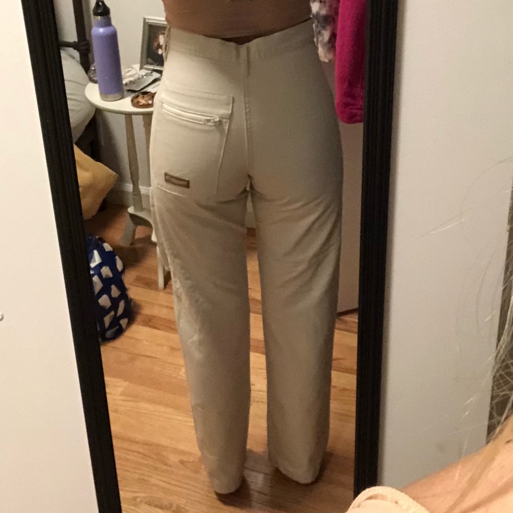 Wrangler sand colored cargo pants